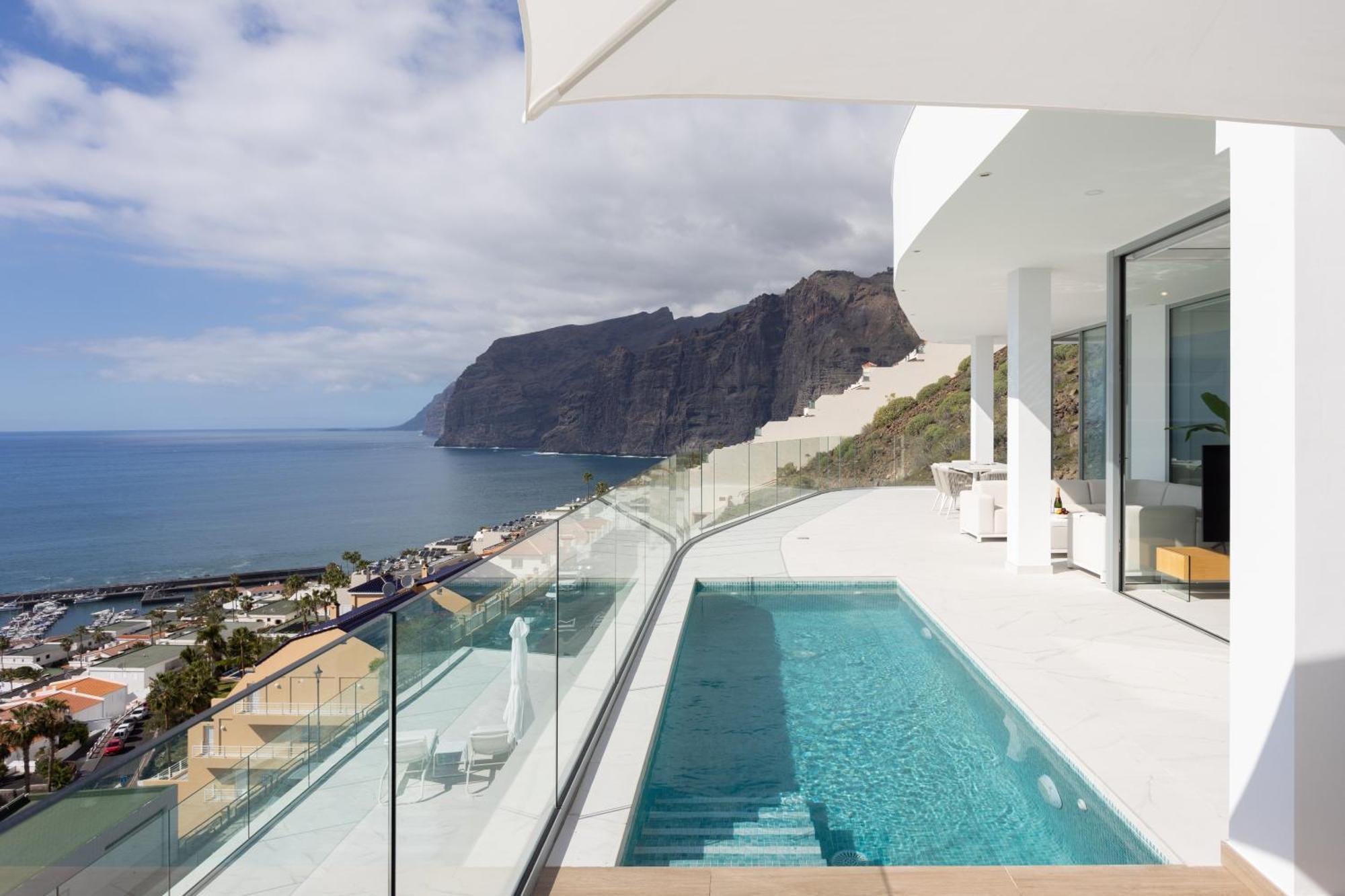 Crystal I Luxury Apartments By Enjoyahome 阿坎提拉德洛斯基 外观 照片