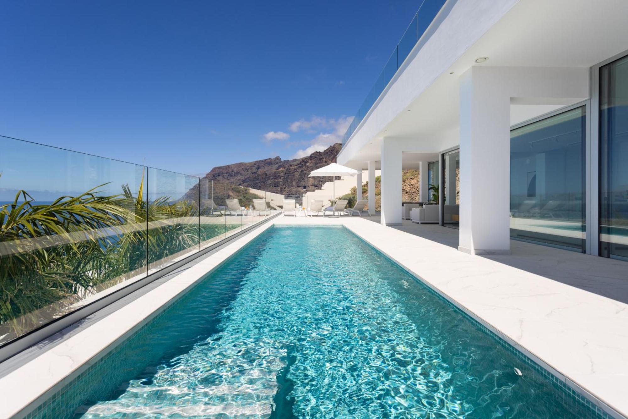 Crystal I Luxury Apartments By Enjoyahome 阿坎提拉德洛斯基 外观 照片