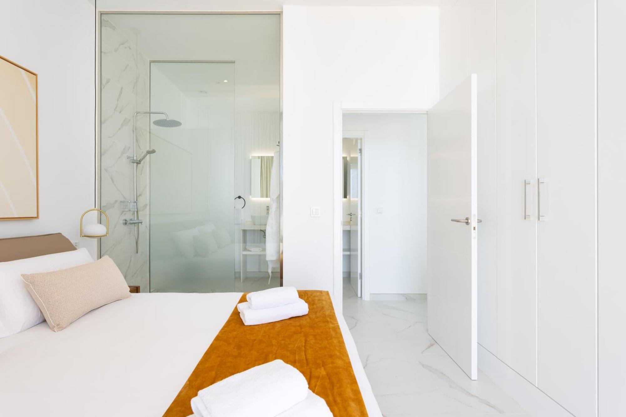 Crystal I Luxury Apartments By Enjoyahome 阿坎提拉德洛斯基 外观 照片