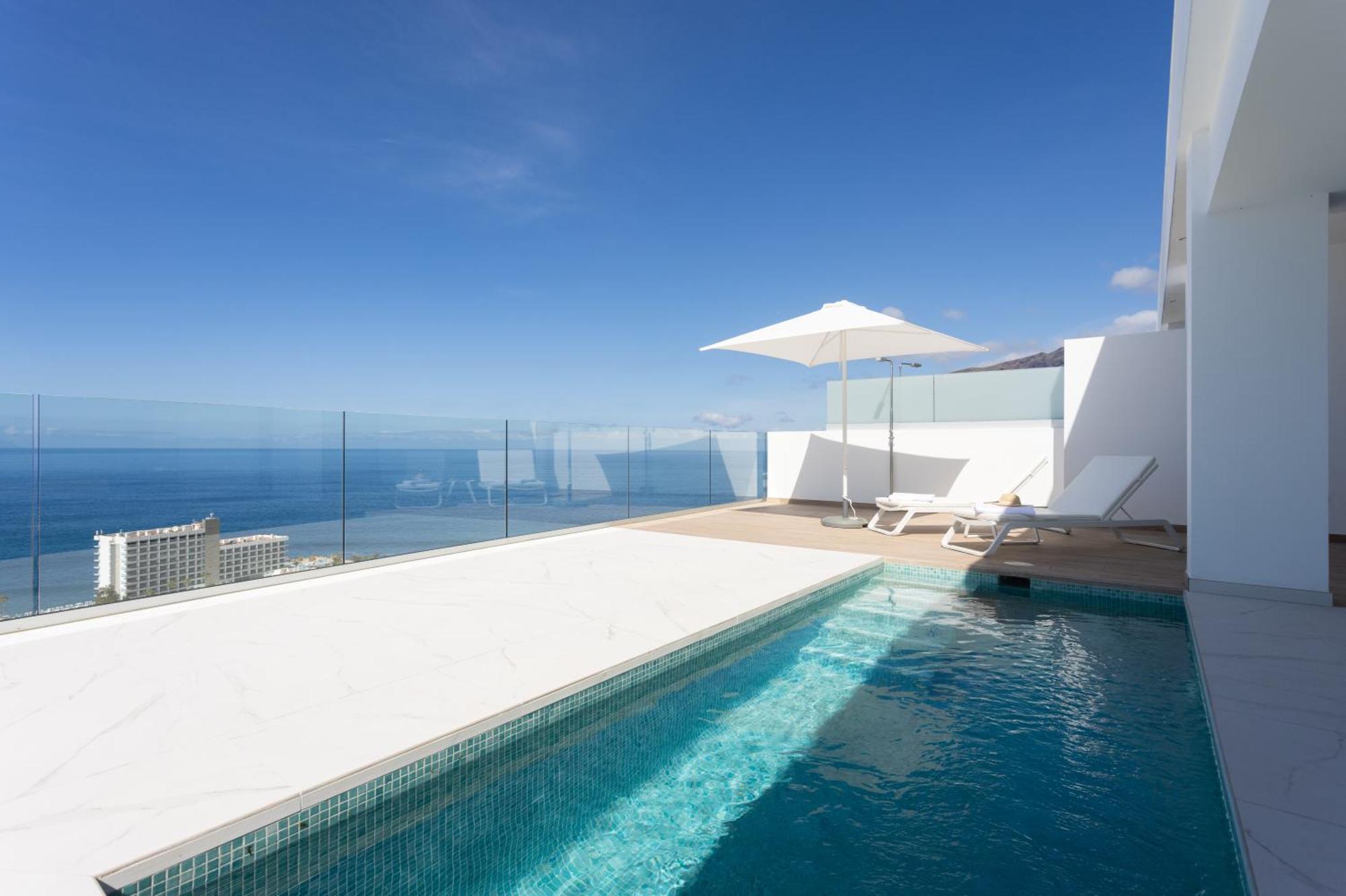Crystal I Luxury Apartments By Enjoyahome 阿坎提拉德洛斯基 外观 照片