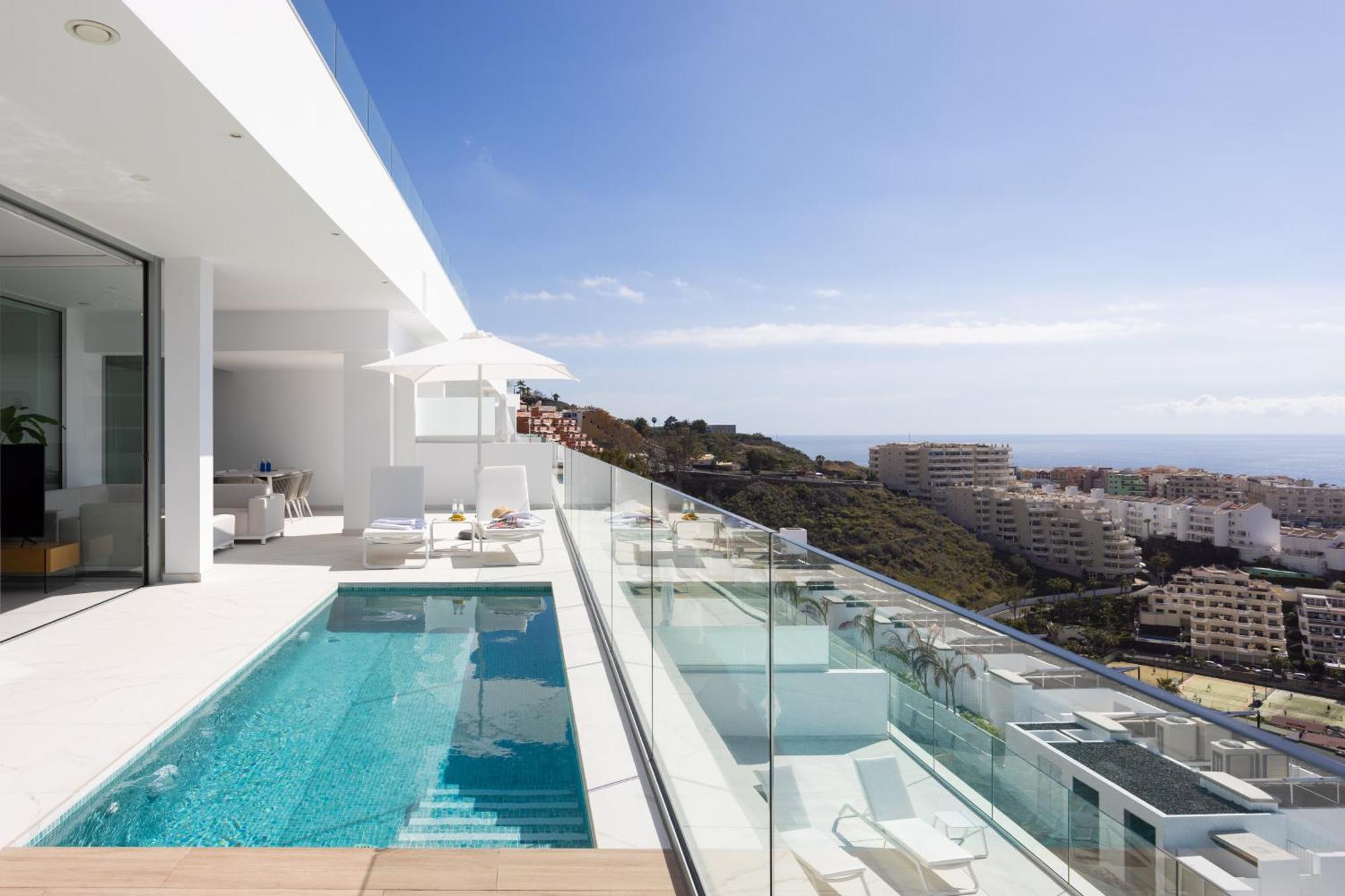 Crystal I Luxury Apartments By Enjoyahome 阿坎提拉德洛斯基 外观 照片